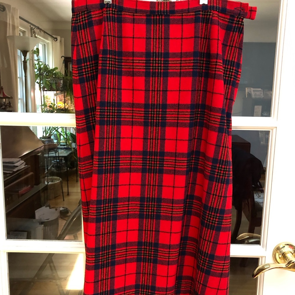 Red plain 100percent Pendleton wool skirt